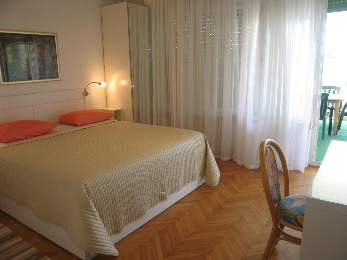 Apartment Petrinic V Пула Екстер'єр фото