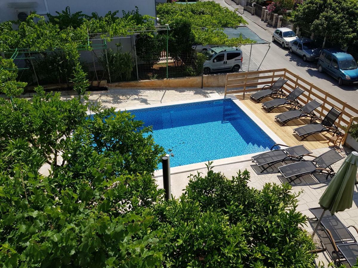 Apartment Petrinic V Пула Екстер'єр фото